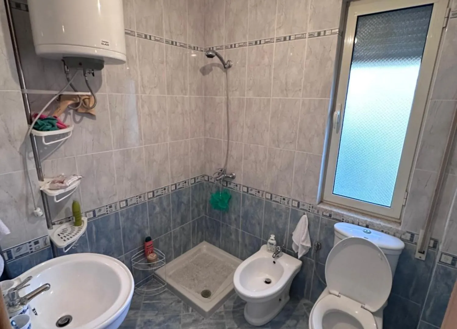 Viola Apartments 골렘 0*,